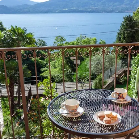 Casa Regalino Ferienhaus Oggebbio