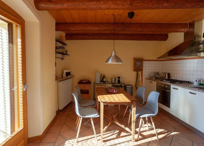 Casa Regalino Сasa de vacaciones Oggebbio